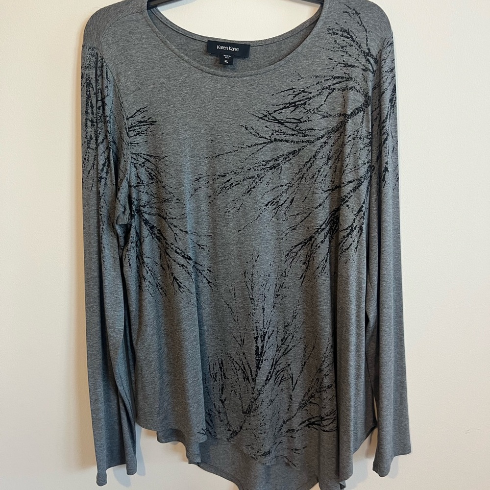 Karen Kane Gray Long Sleeve Top